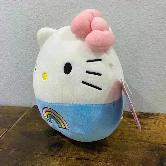 NWT Hello Kitty Squishmallow - Picture 5 of 5